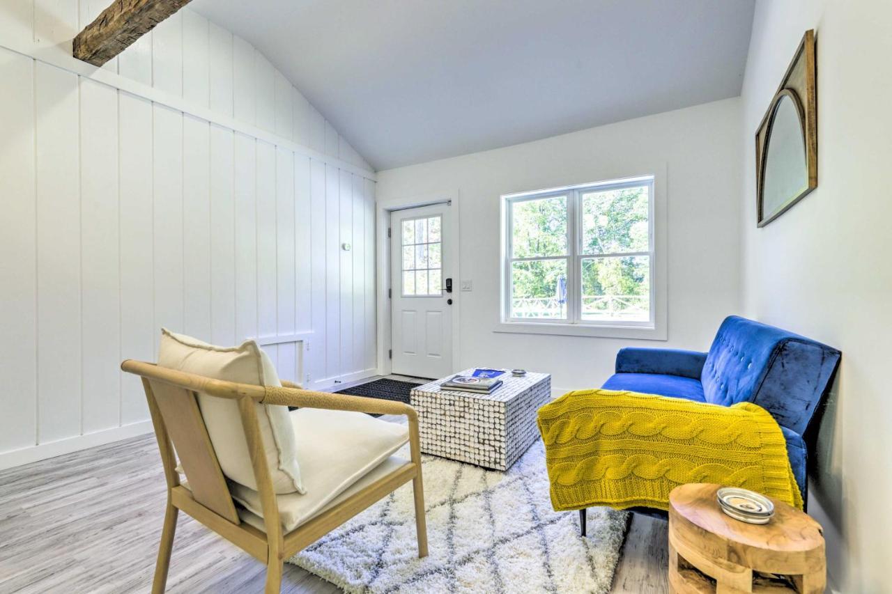 Modern Escape With Fire Pit, Near Lake Waramaug Kent Экстерьер фото